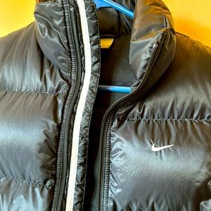 Womens Nike, small puffer vest